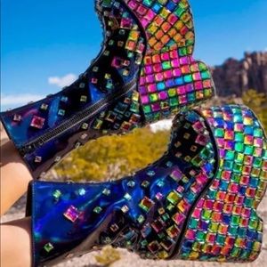 New Current Mood Tetradisko boots size 6